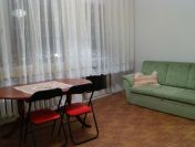 4 pok. mieszkanie dla studentów lub firmy na ZWM