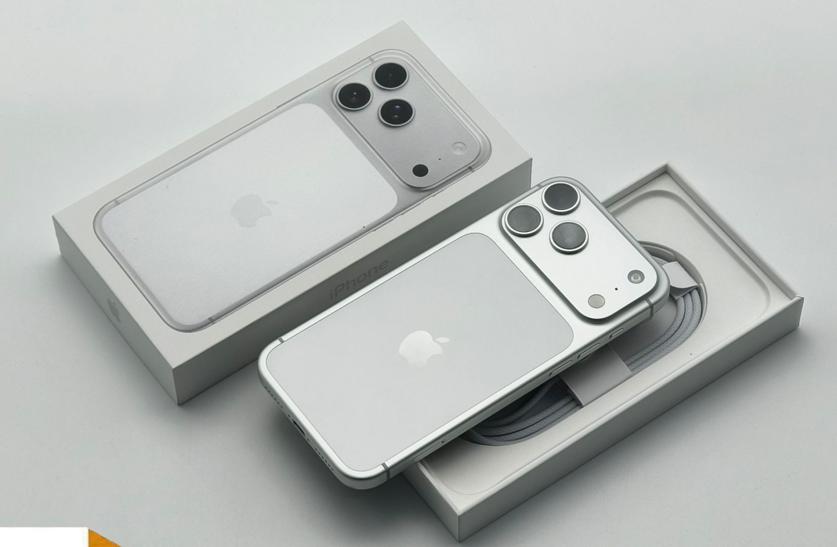 Apple iPhone 17 Pro Max, iPhone 17 Pro, iPhone 17, iPhone Air, iPhone 16 Pro Max Hiszpania - Obraz nr 8